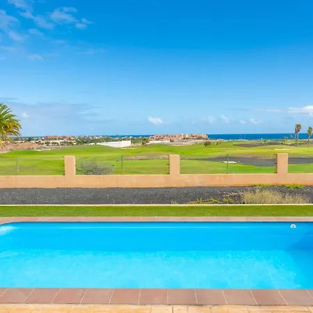 Marisol Villa