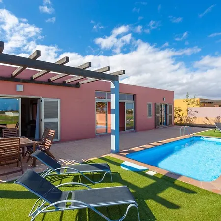 Marisol Villa