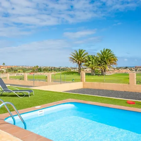 Marisol Villa *
